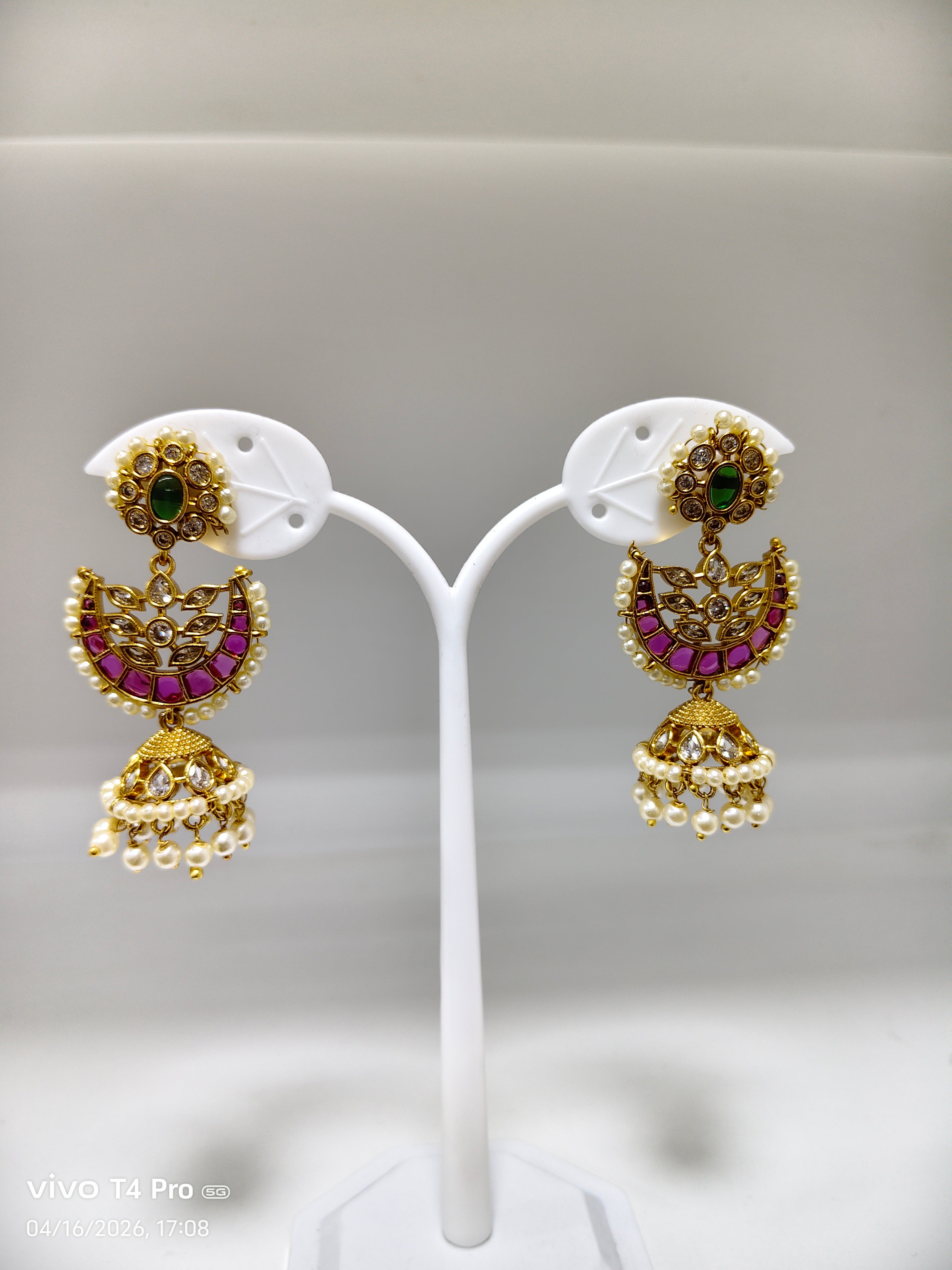 AN032- Chandrika