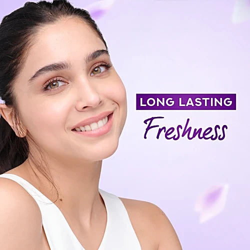 Pond's Magic Lavender Bloom Perfume Powder 40 g Bottle