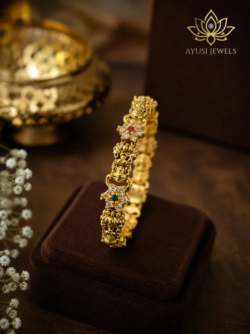 AB004- Laxmi