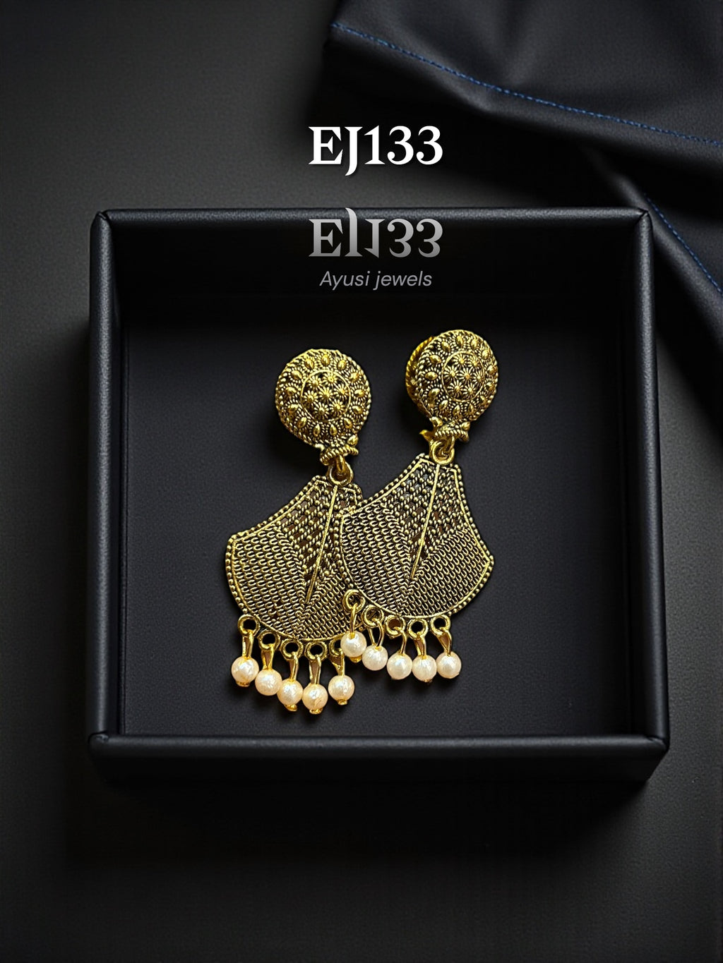 EJ133- Rs 35/-