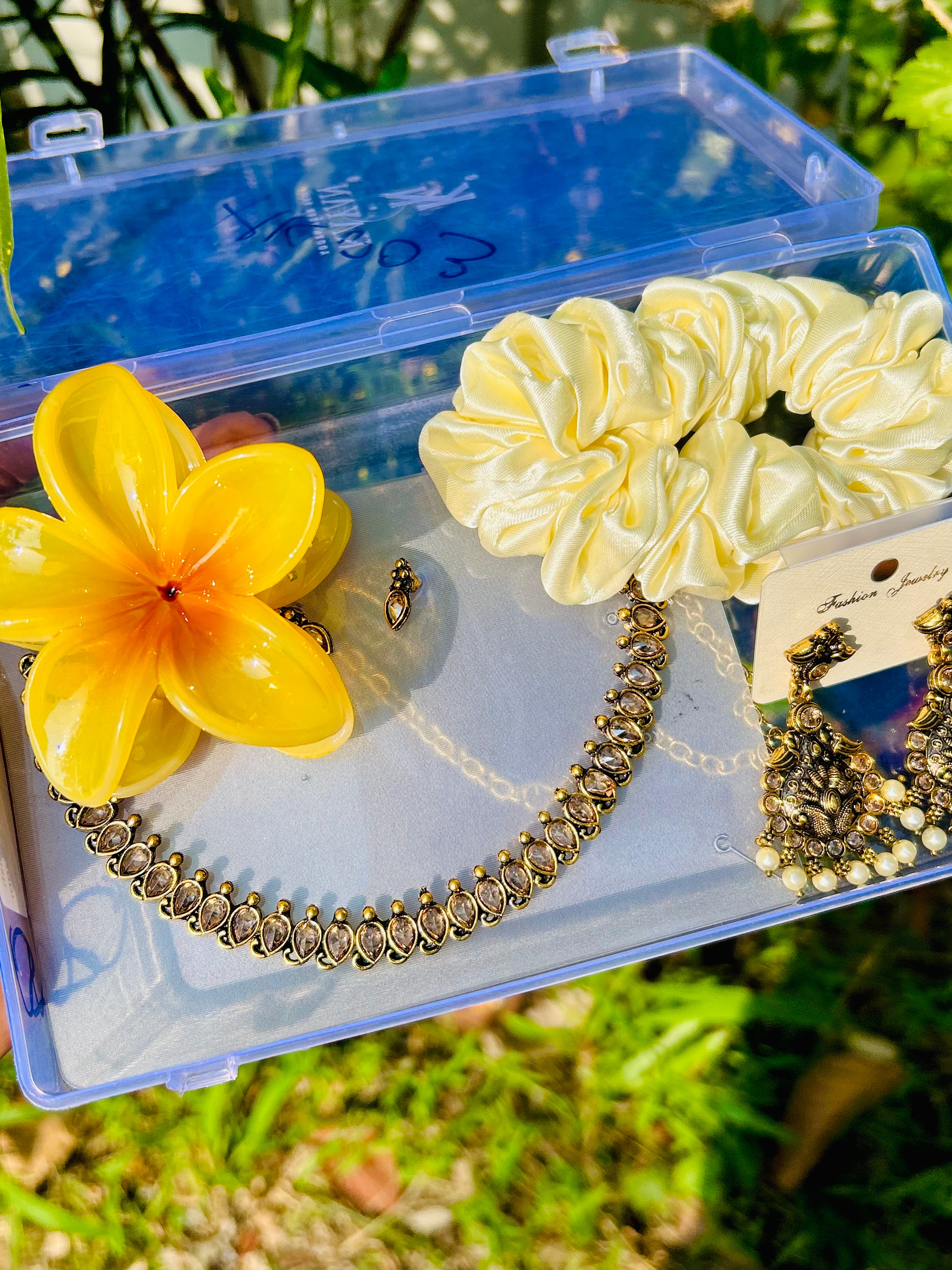 GT001- GOLDEN HAMPER