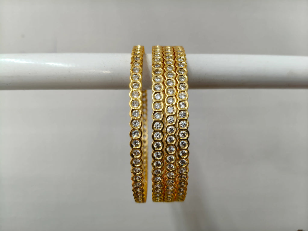 AB006