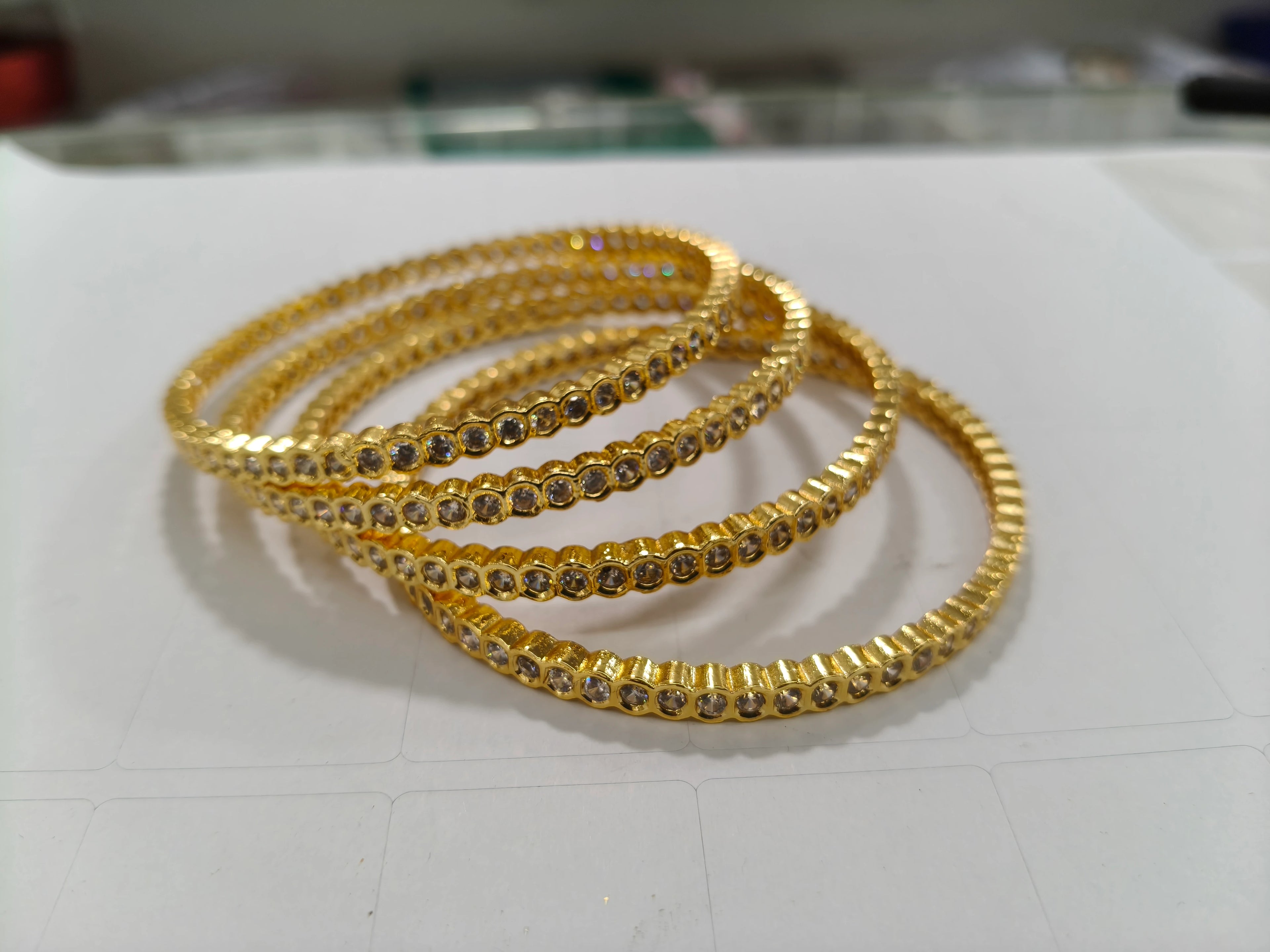 AB006