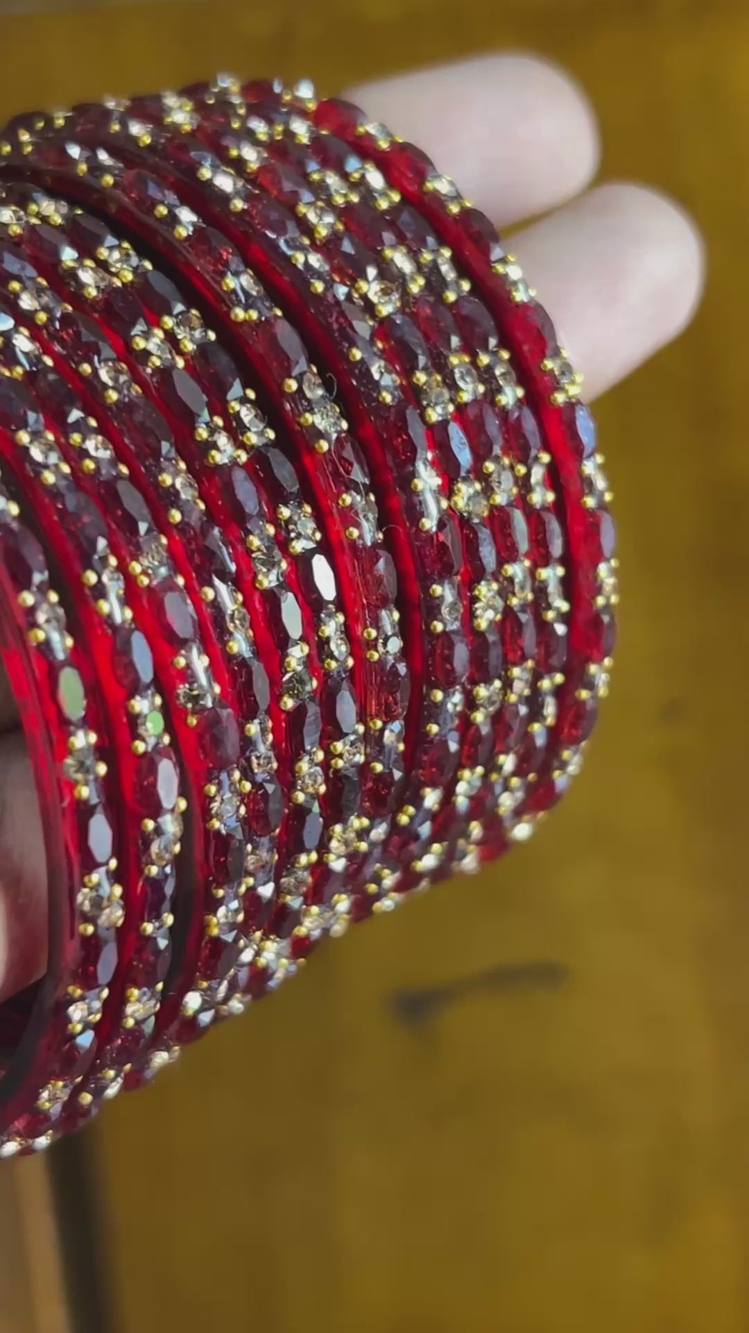 SR002- Maroon diamond